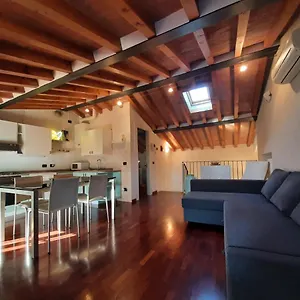 Appartement Sui Tetti Di, Parme